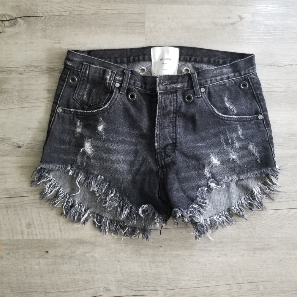 One teaspoon le wolves